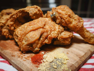 ادویه مرغ سوخاری ۱۰۰ گرمی